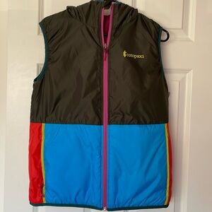 Cotopaxi Multicolor Hooded Vest